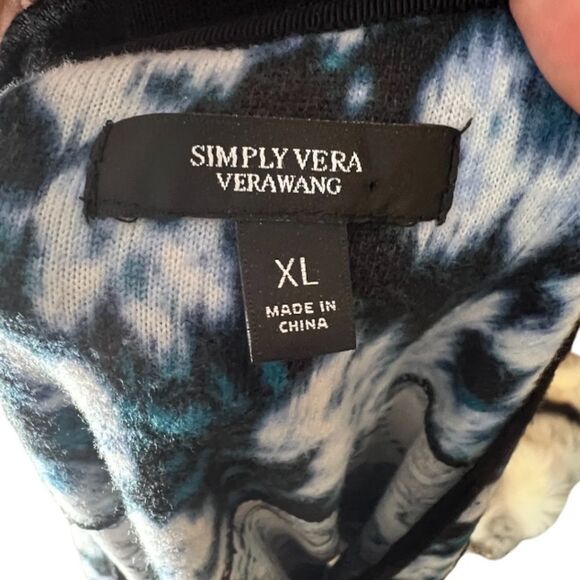 Simply Vera Vera Wang Top - Picture 5 of 7